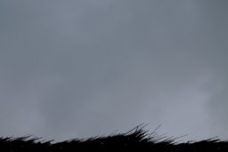 Picture of Les pics sous le ciel gris